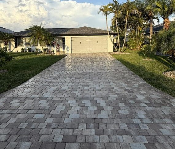Sealed driveway or patio pavers in Queens Harbour